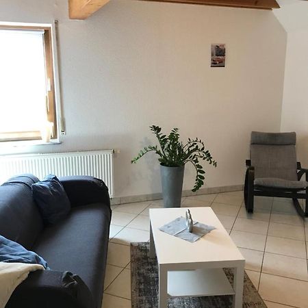 Dz Im Haus Maja Lägenhet Holzkirchen  Exteriör bild