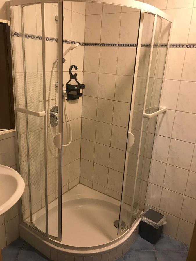 Dz Im Haus Maja Lägenhet Holzkirchen  Exteriör bild